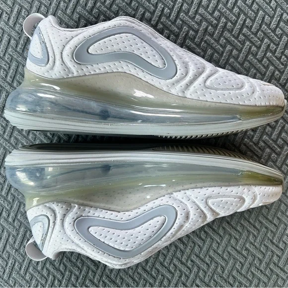 Nike Air Max 720 Vast Wolf Grey Women’s Size 7.5 - Picture 6 of 9